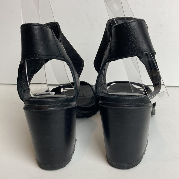 SOREL Nadia Sandal in Black Genuine Leather Size 8.5 Chunky Heel Comfort Gorp - Picture 8 of 16